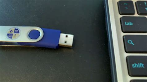 open flash drive on chromebook